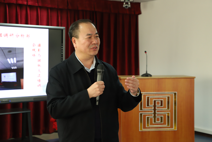 天津师范大学古籍保护研究院常务副院长姚伯岳教授动情地讲述他与蒹葭读书社的情缘